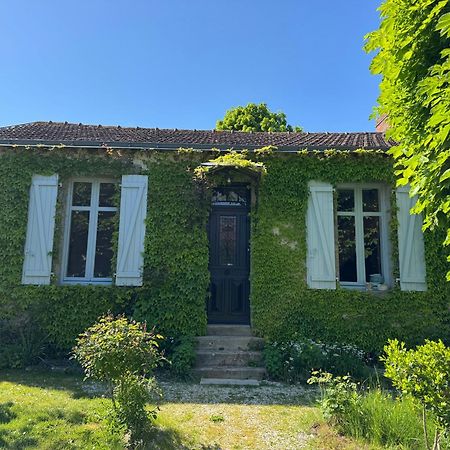 Cottage-Saint Laurent Sur Sevre Zewnętrze zdjęcie